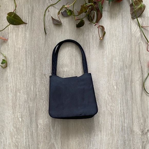 Vintage 90’s Small Satiny Floral Beaded Mini Purse - Picture 2 of 3